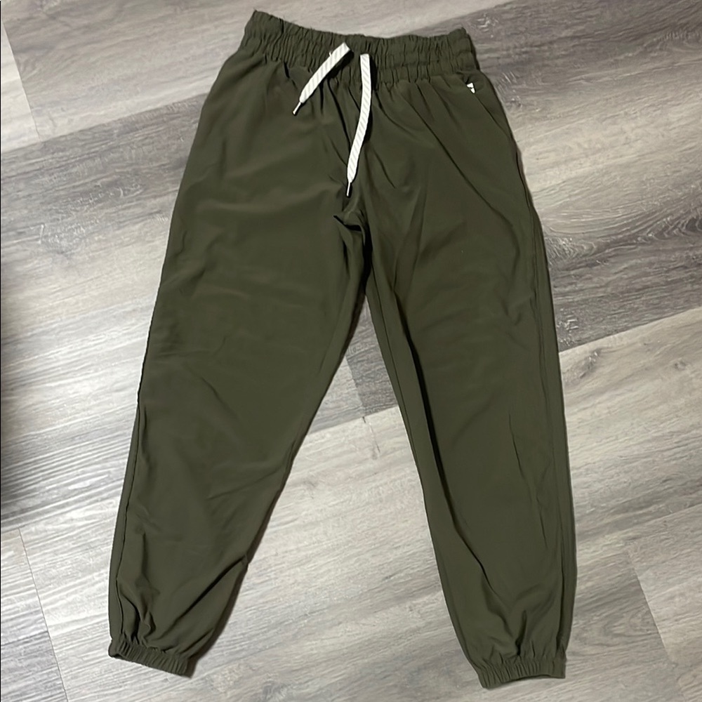 Vuori Joggers